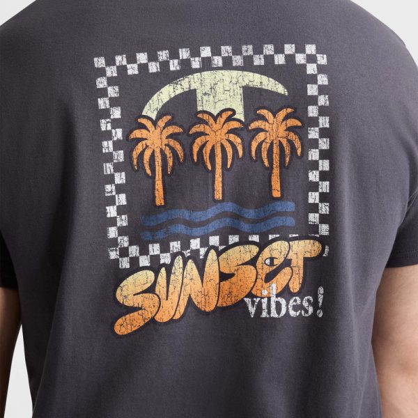 CLASSIC GRAPHIC T-SHIRT, SUNSET VIBES - Image 4