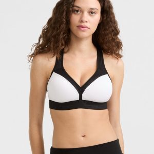 THE CURVY SPORTS BRA, C LOGO